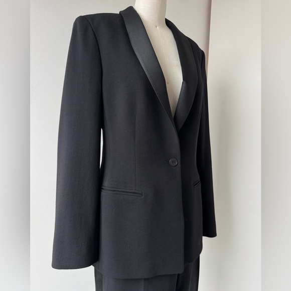 Micheal Kors classic 1 button Tuxedo Jacket size 12 🤵‍♀️ - Picture 5 of 14